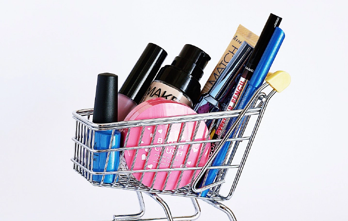 What is searchandising (search merchandising), and how does it work for e-commerce business growth?
